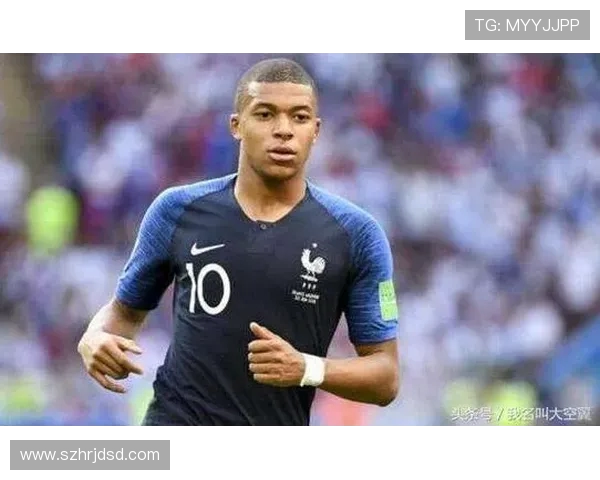 邦迪维对阵巴黎精彩回放分析与比赛亮点总结